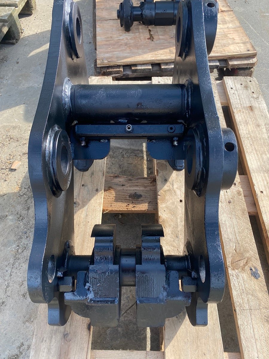 be-repository-equipment-90dd2767126a87.jpg
