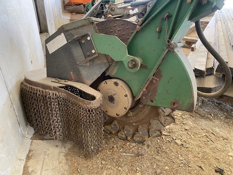 be-repository-equipment-f119d04608e579.jpg