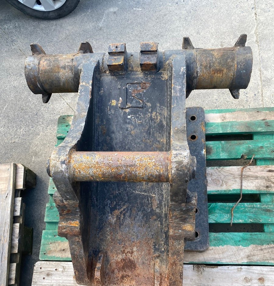 be-repository-equipment-3db4085ff4bf51.jpg