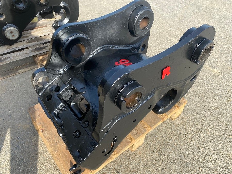 be-repository-equipment-e46c6ef80193c7.jpg