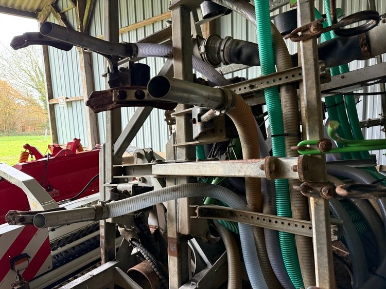be-equipment-equipmentPicture-d8708ff0e4f163.jpg