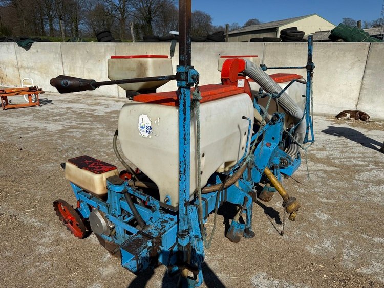 be-equipment-equipmentPicture-3ee464209a81ae.jpg