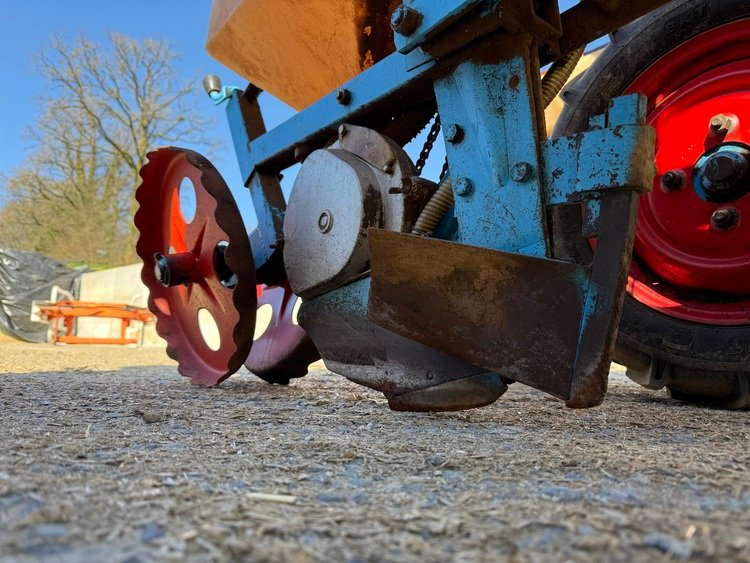 be-equipment-equipmentPicture-e502d7004b484b.jpg