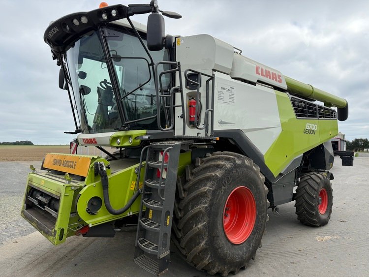 Claas LEXION 6700