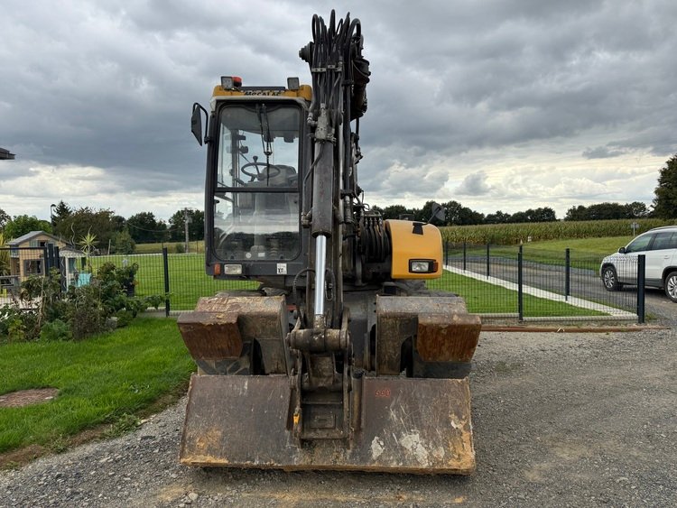 be-equipment-equipmentPicture-064acc89ce5fc3.jpg