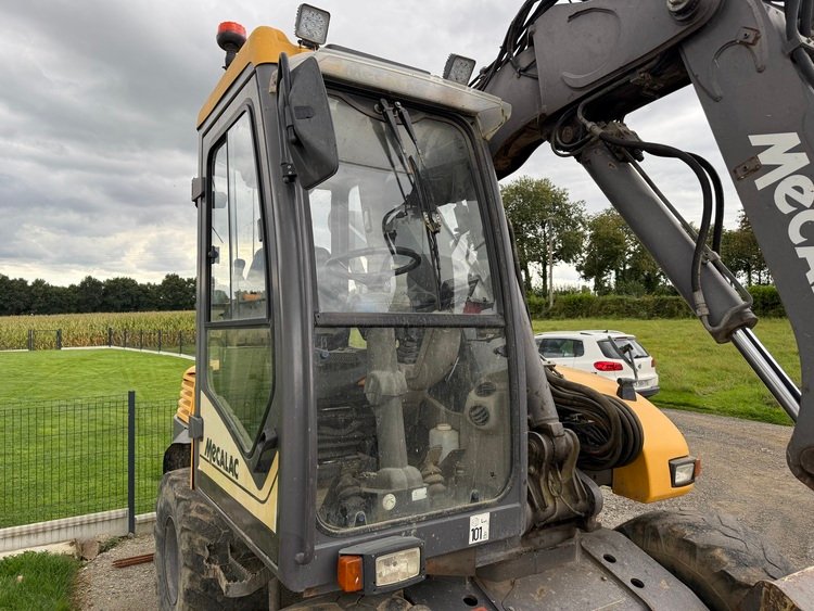 be-equipment-equipmentPicture-1605d4de487582.jpg