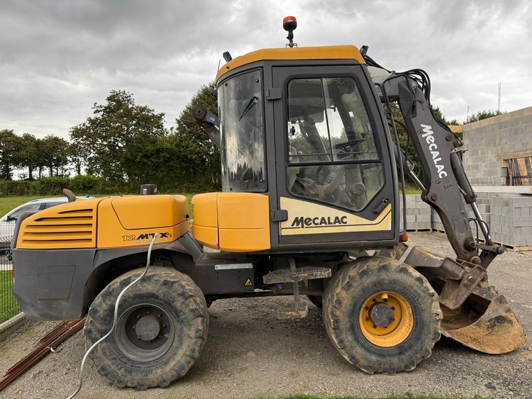 be-equipment-equipmentPicture-3f4a82f54a2b35.jpg