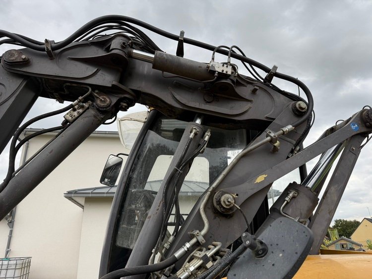 be-equipment-equipmentPicture-846a161ee1e5d6.jpg
