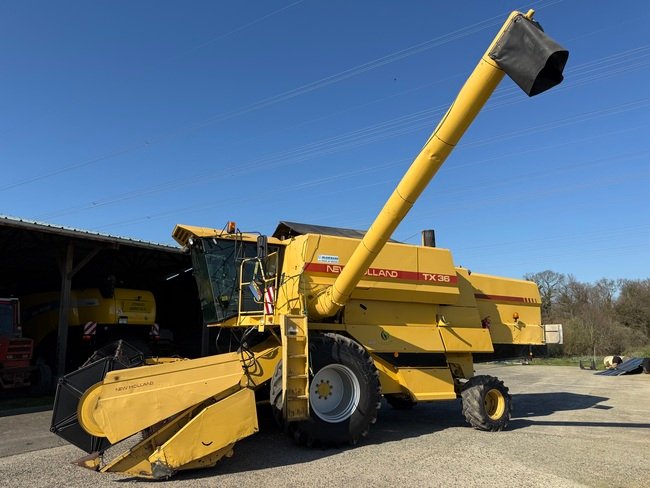 New Holland TX 36 HYDROSTATIQUE