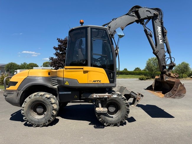 be-equipment-equipmentPicture-Ltwozhvul3AevAXG.jpg