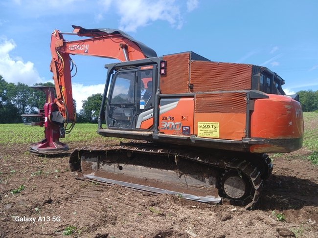 be-equipment-equipmentPicture-2c8555feac0b16.jpg