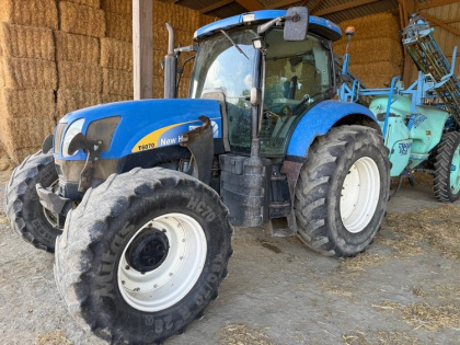 New Holland T 6070